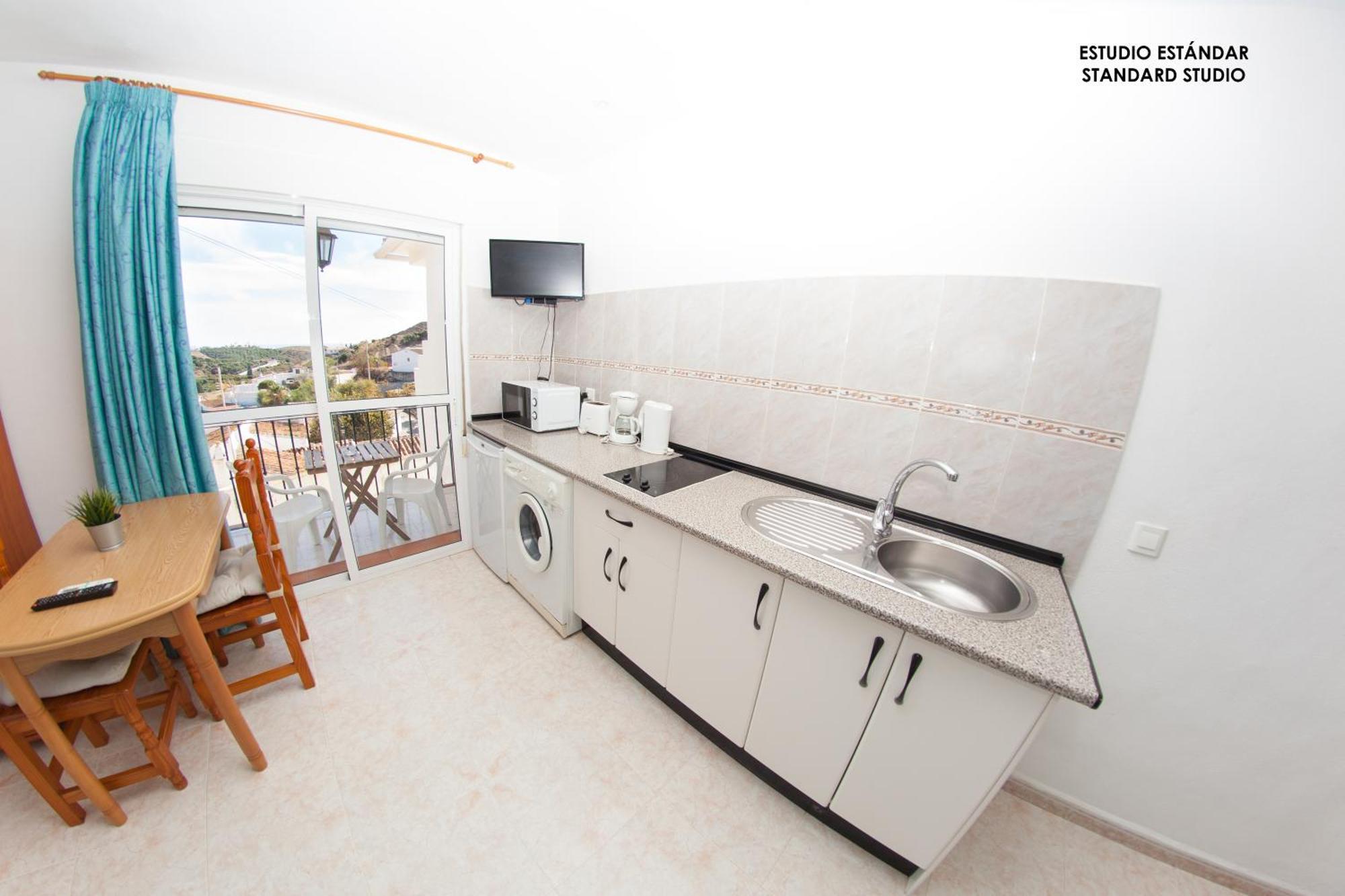 Apartamentos Rurales Santos Benajarafe Room photo